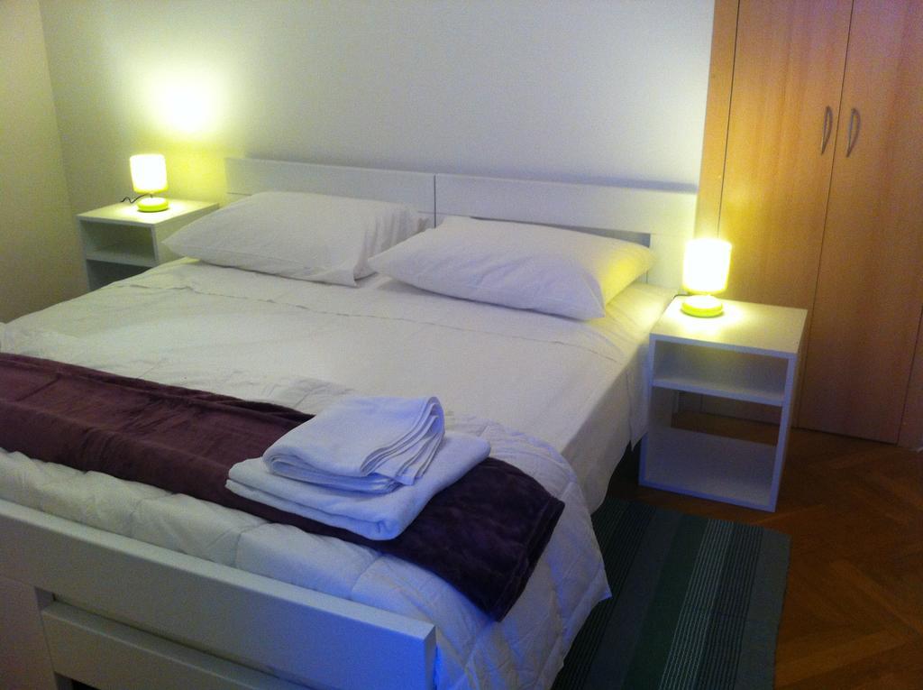 Nina, Apartment In City Centre Split Room photo